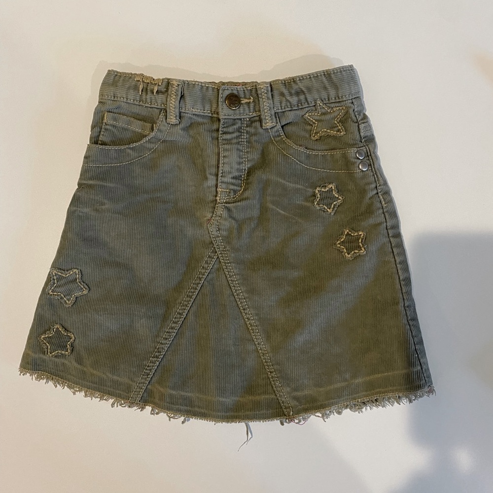 Gap Corduroy Skirt Size 4T 💛